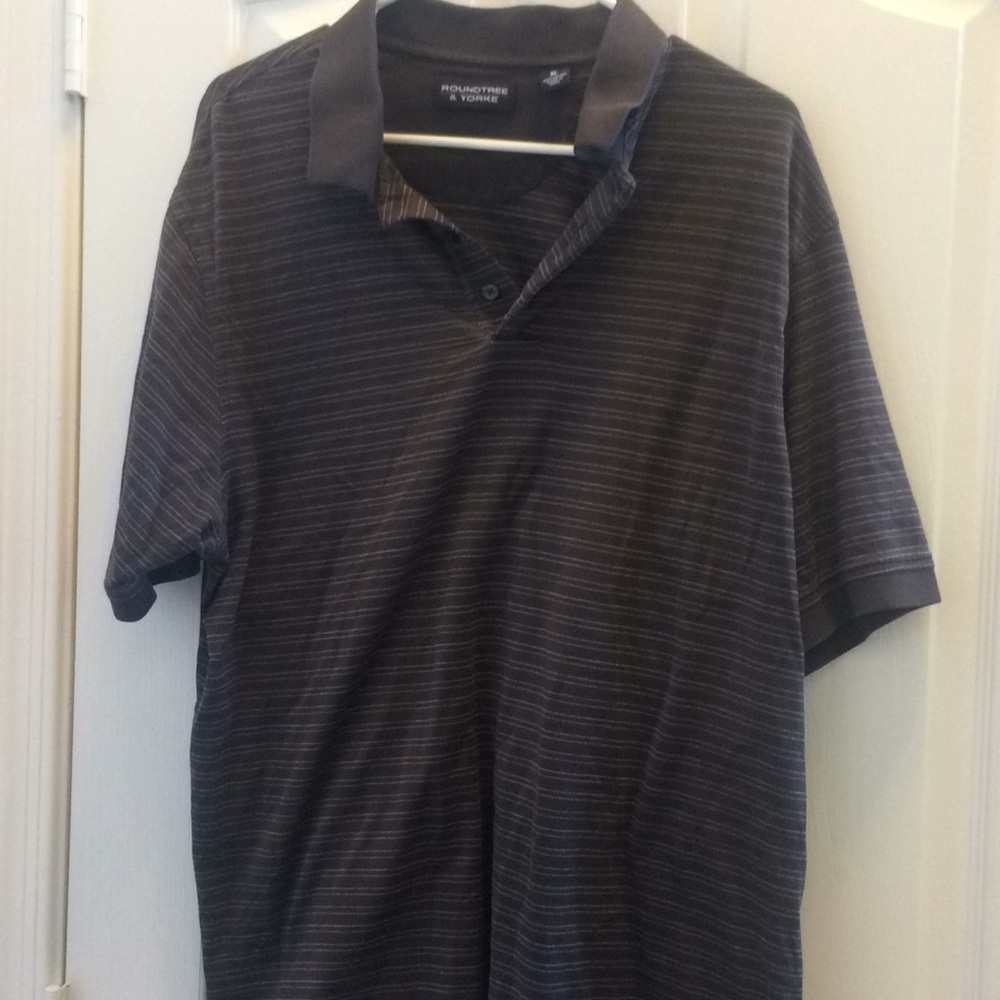 FINAL MARKDOWN Men’s roundtree and yorke polo shirt extra large